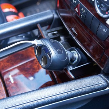 Dubbele USB-12V-oplaadadapter