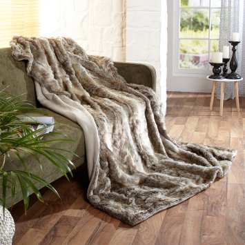 Plaid van imitatiebond "Wolf"