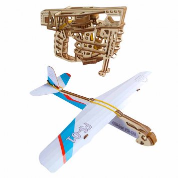 Houten vliegtuiglanceerder