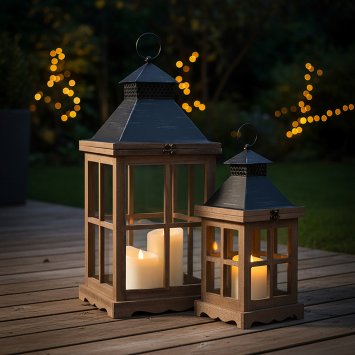 Set van 2 houten lantaarns 