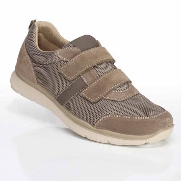 Comfortabele instappers met klittenbandsluiting