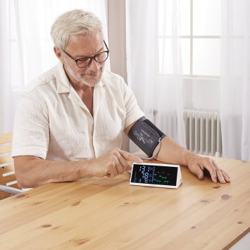 Bloeddrukmeter voor de bovenarm