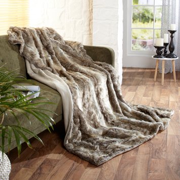 Plaid van imitatiebond "Wolf"