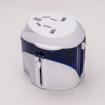 4-in-1 reisadapter