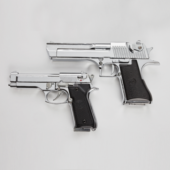 Model-miniatuurset Magnum & Beretta 