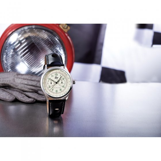 UW CADEAU:  het sportieve rallyhorloge 