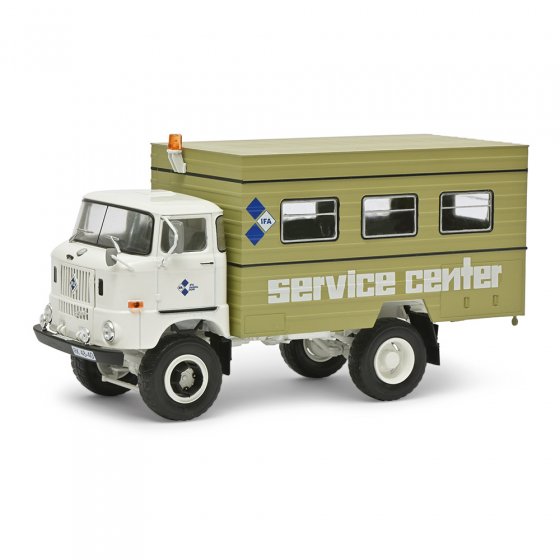 IFA W50 vrachtwagen 