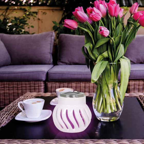 Anti-muggenlantaarn met zonnefunctie 