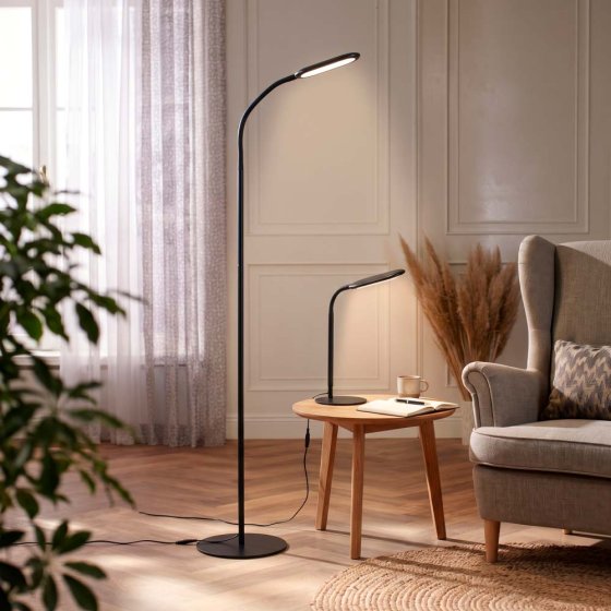 Set met staande lampen en tafellampen 