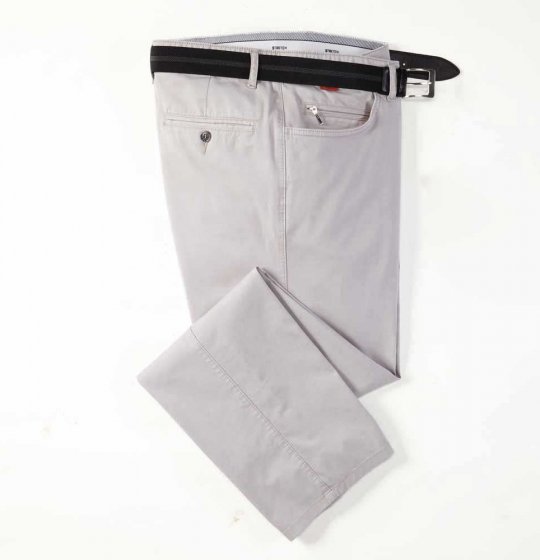 Lichte strijkvrije katoenen broek 