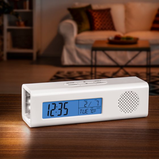 De multifunctionele radiowekker met geïntegreerde zaklamp 