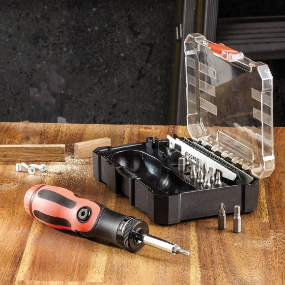 UW CADEAU: 17-DELIGE TOOLSET