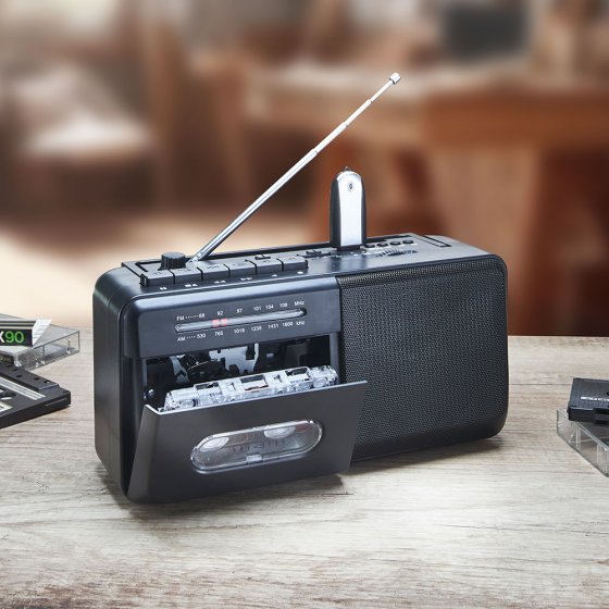 Draagbare cassetterecorder met opnamefunctie 