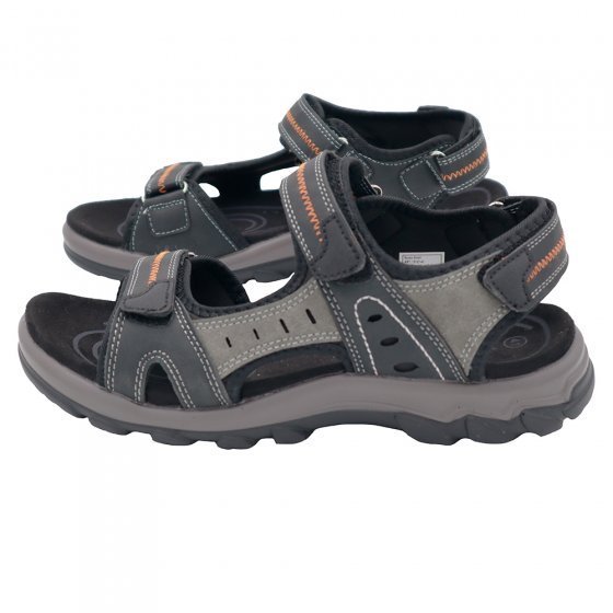 Extra lichte sandalen met klittenband 