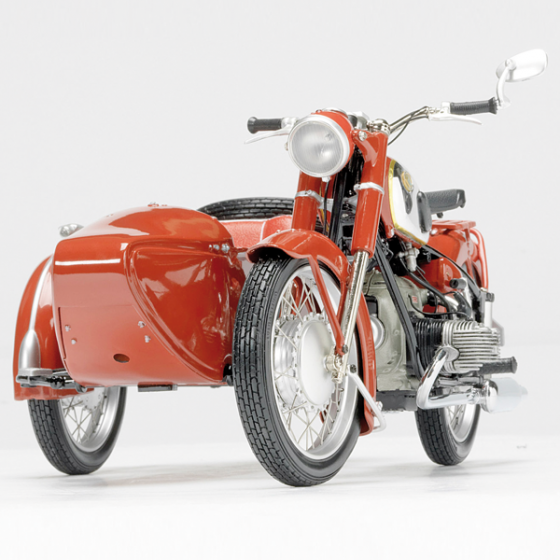 Zündapp KS 601 met zijspan 