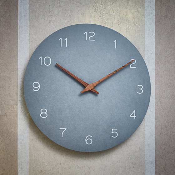 Geruisloze houten wandklok 