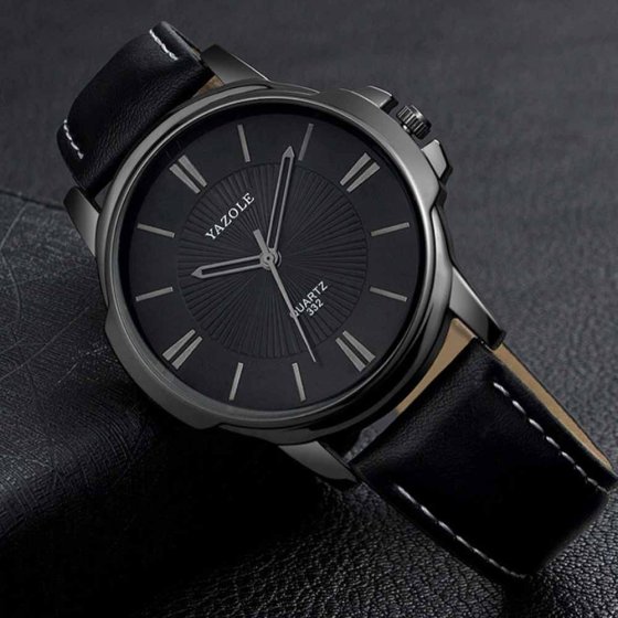 Herenhorloge met zwarte leren band Zwart