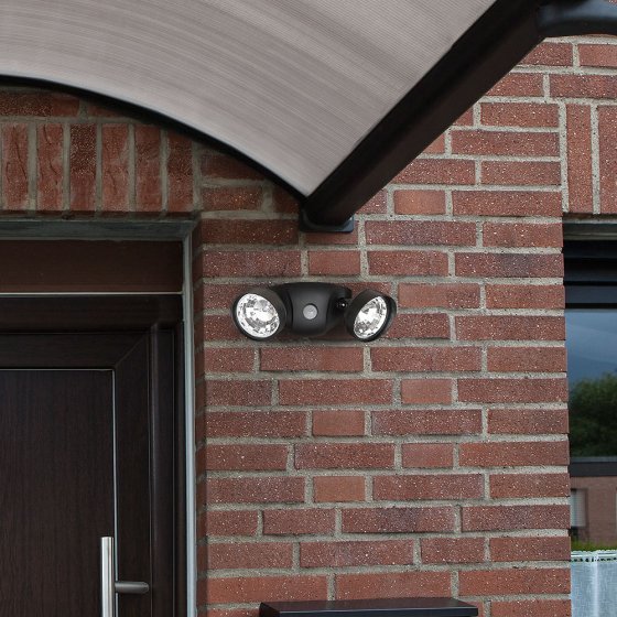 Led-lamp met dubbele sensor 