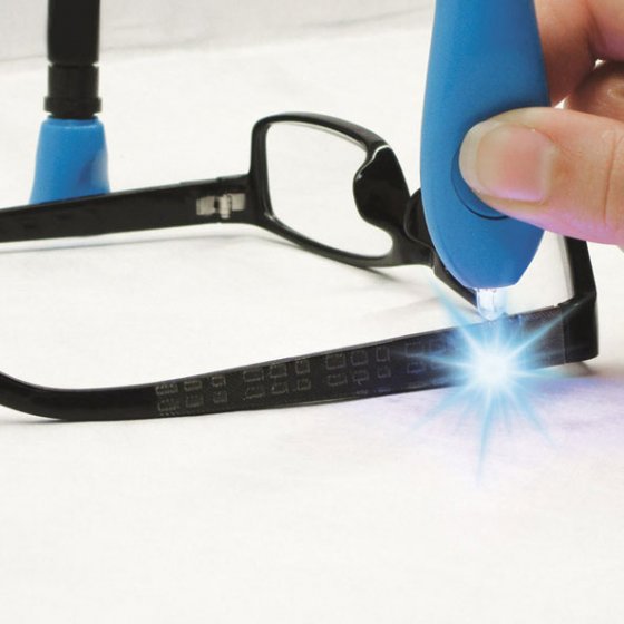 Reparatiestift met UV-licht