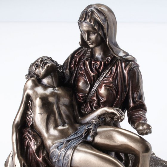 Pietà 'Maria met Jezus' 