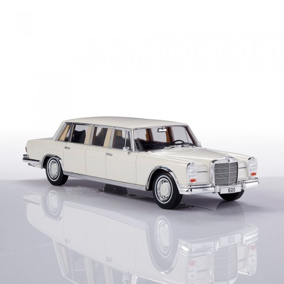 Mercedes Benz 600 Pullman 