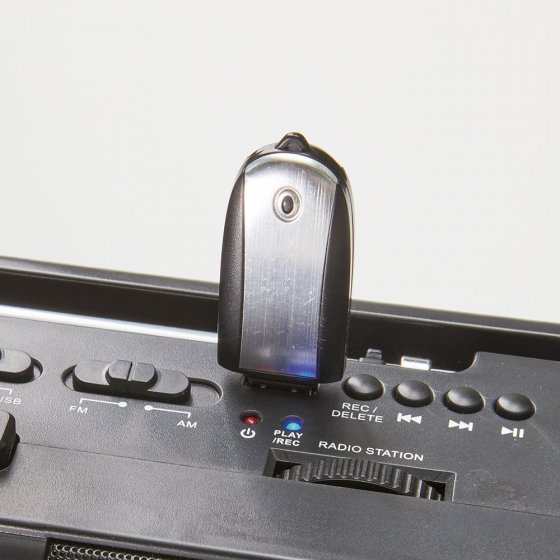 Draagbare cassetterecorder met opnamefunctie 