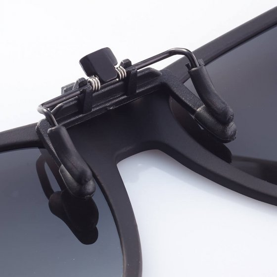 UW CADEAU: CLIP-ON-ZONNEBRIL