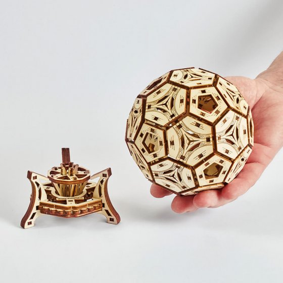 Houten model voetbalbokaal