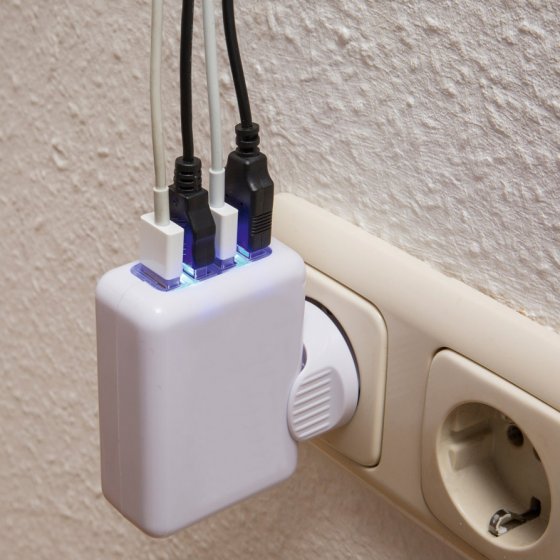 4-voudige USB-lader voor op reis
