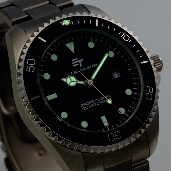 UW CADEAU: HERENHORLOGE ’OCEAN MASTER’