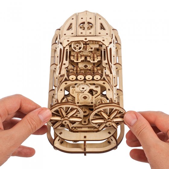Houten model hovercraft 