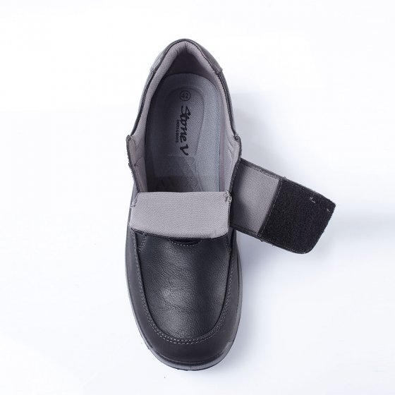 Extra lichte schoenen met klittenband 