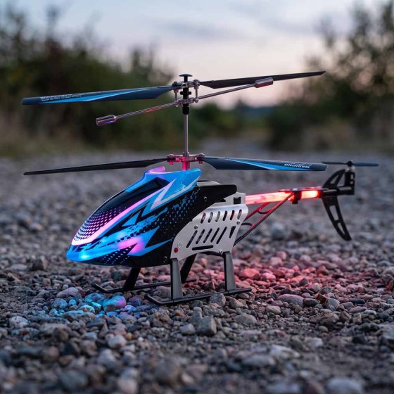 Radiobestuurde helikopter met verlichting 