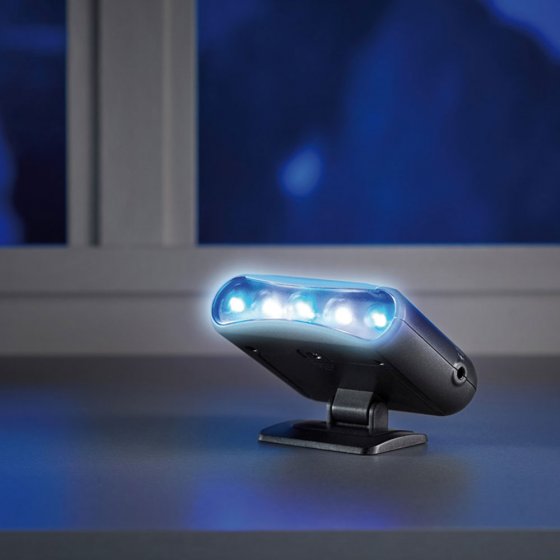 Tv-simulator met schemeringssensor