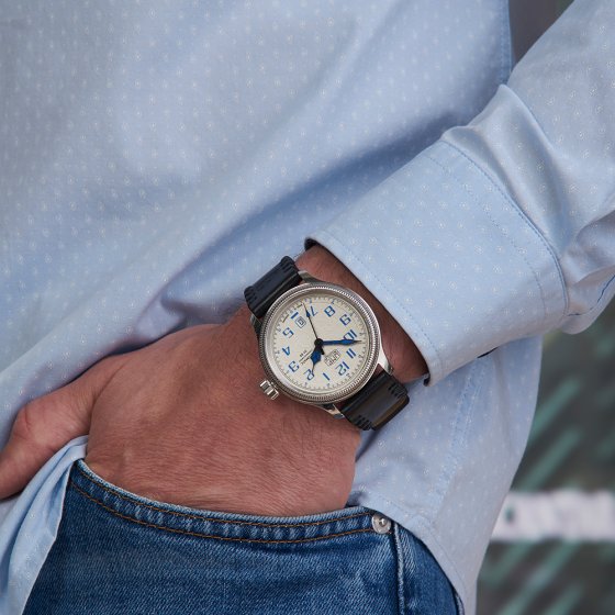 Automatisch horloge 'UMF Ruhla' 