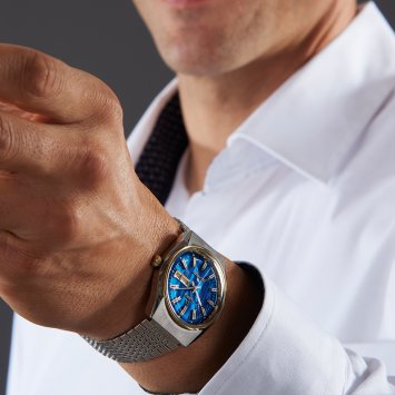 Falcon horloge on sale