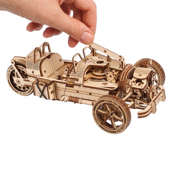 Houten model driewieler 