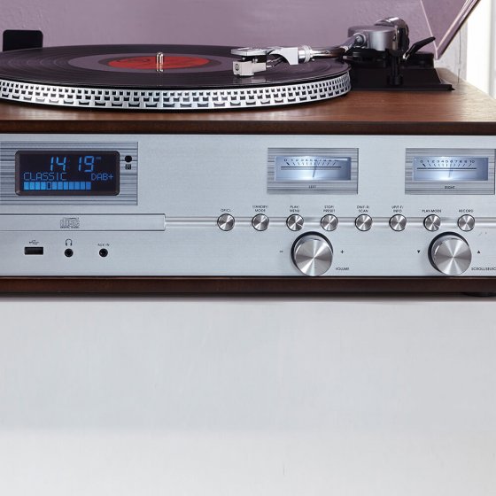 Retro-hifi-installatie met DAB+ 