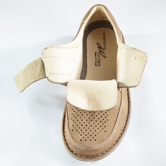 Comfortabele klittenbandinstappers