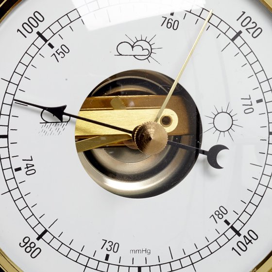 Analoge messing barometer