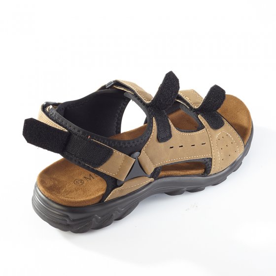 Extra lichte klittenbandsandalen 