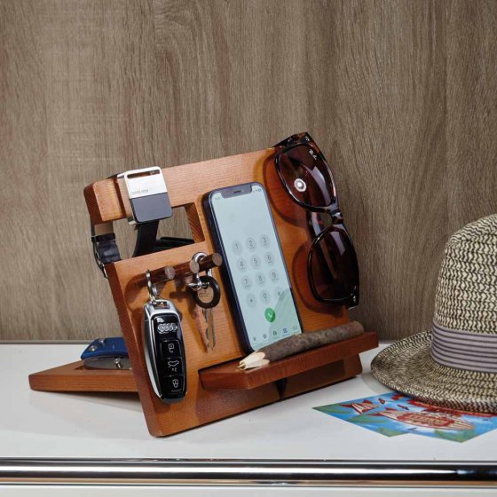 Houten organizer met sleutelhouder 