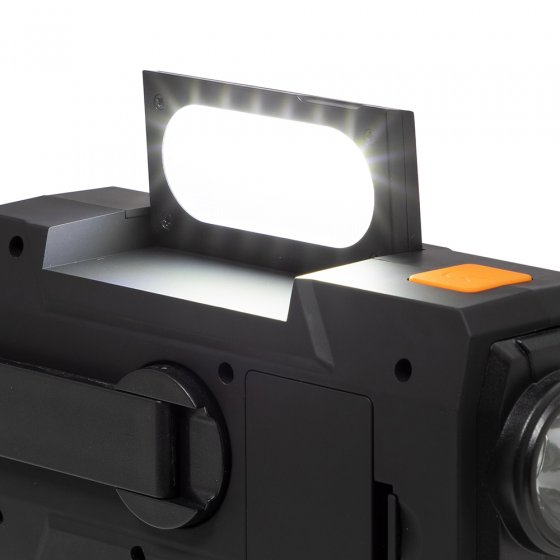 Radio met handmatige oplader en zonne-energie met geïntegreerde oplaadkabels 